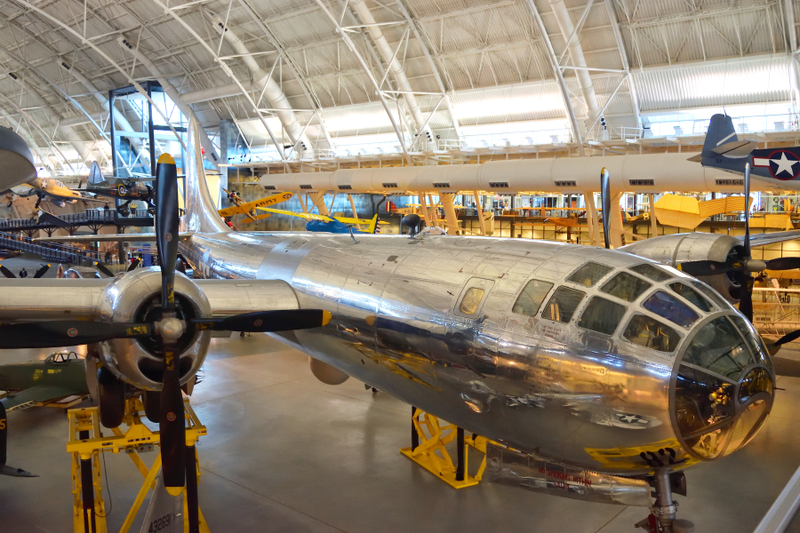 Illustration for article titled Air & Space Museum: Enola Gay